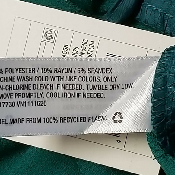 Women’s Slim Ankle Tie-Waist Crepe Pants Green NWT - Picture 4 of 8